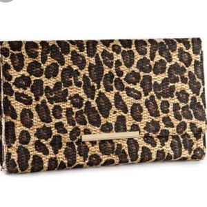 Straw Leopard Clutch